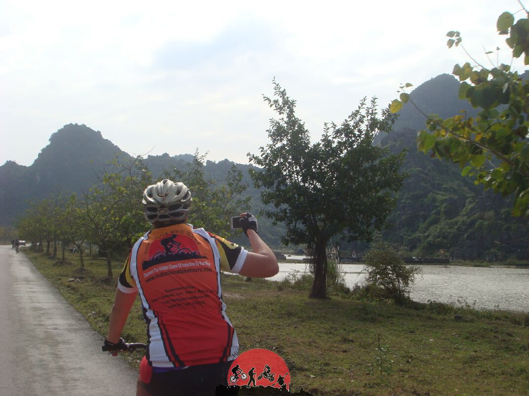 1 Day Hanoi Cycle Tour To Ninh Binh