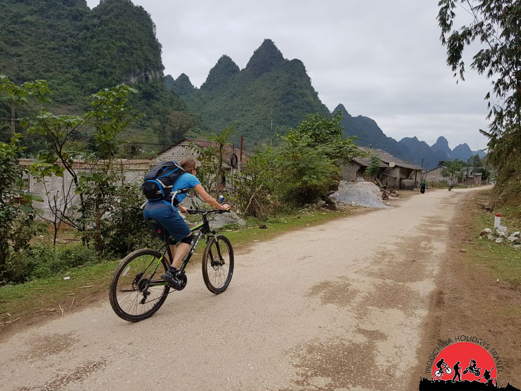 4 days Cambodia Cycling in Pepper Route Tour