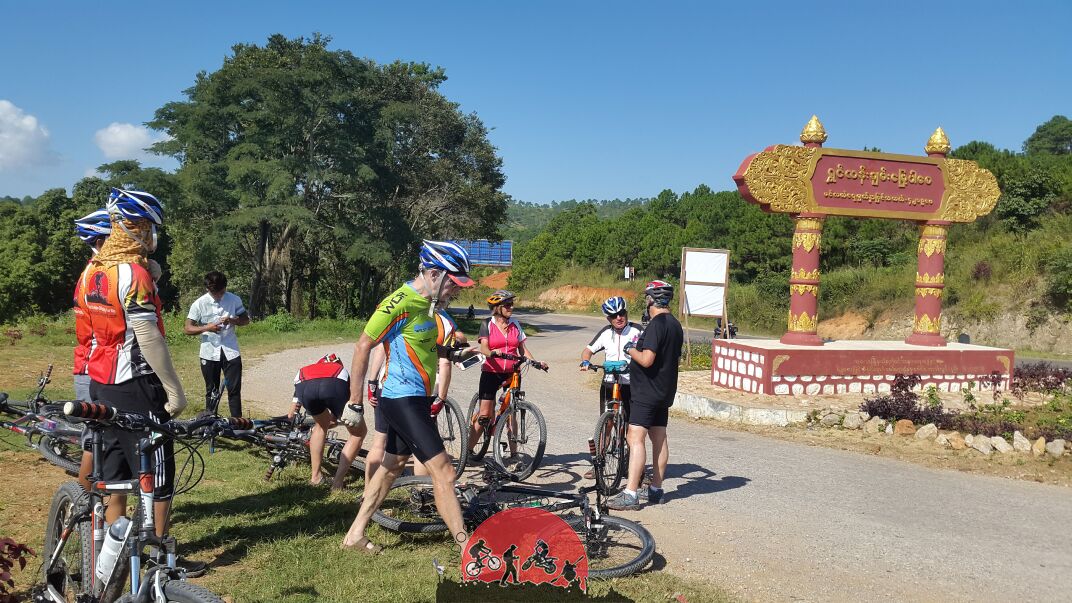 The Best Myanmar Cycling Tour - 15 Days