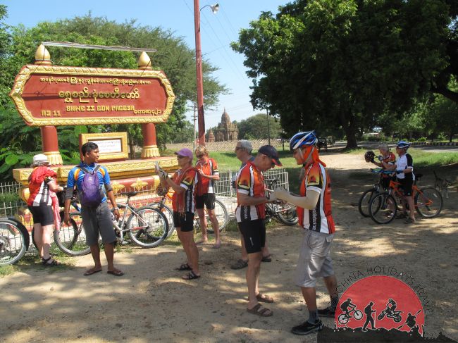 1 Day Bangkok Cycling To Historic Ayutthaya by Bike